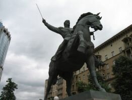 Памятник Петру Багратиону